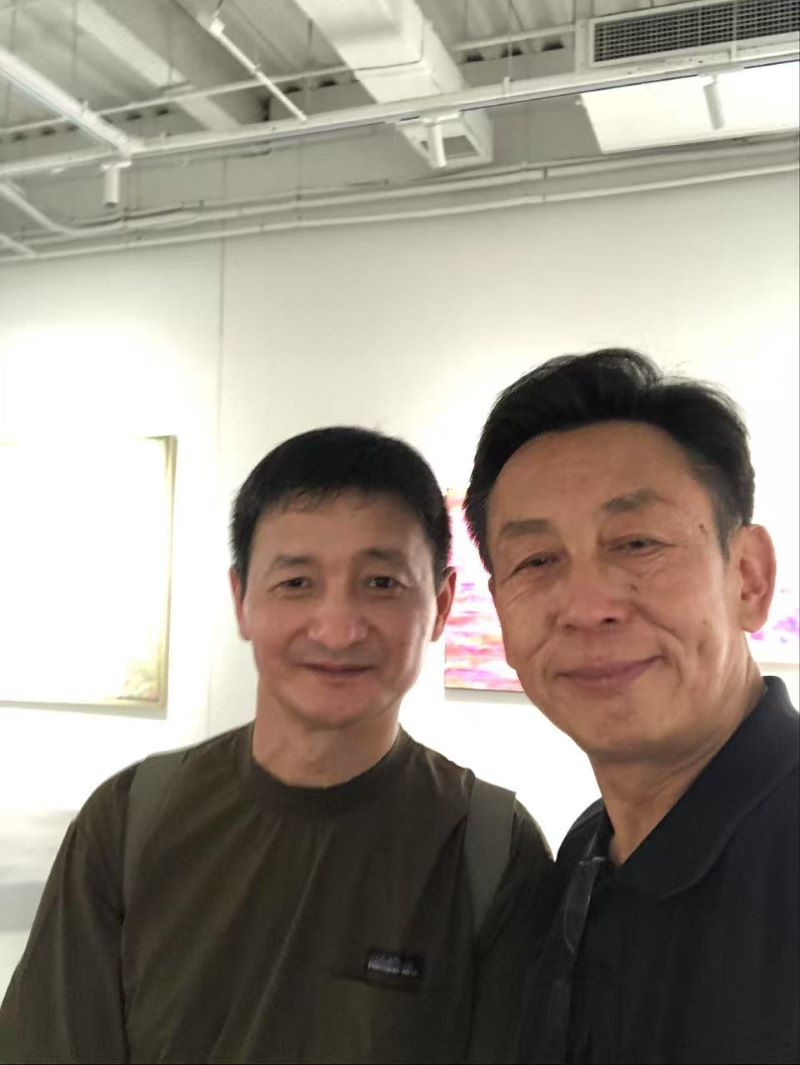 黑峰与杨卫.jpg